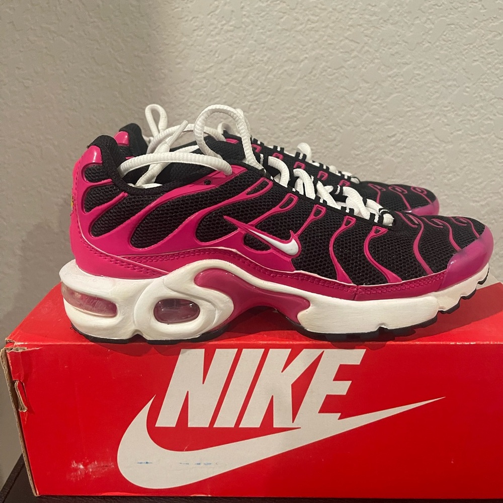 Nike